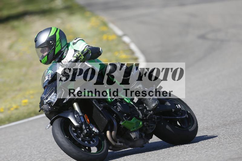 /05 07.04.2026 Cornu Master School ADR/Gruppe rot/23